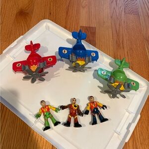 Fisher-Price Imaginext Sky Racers mini planes and figures